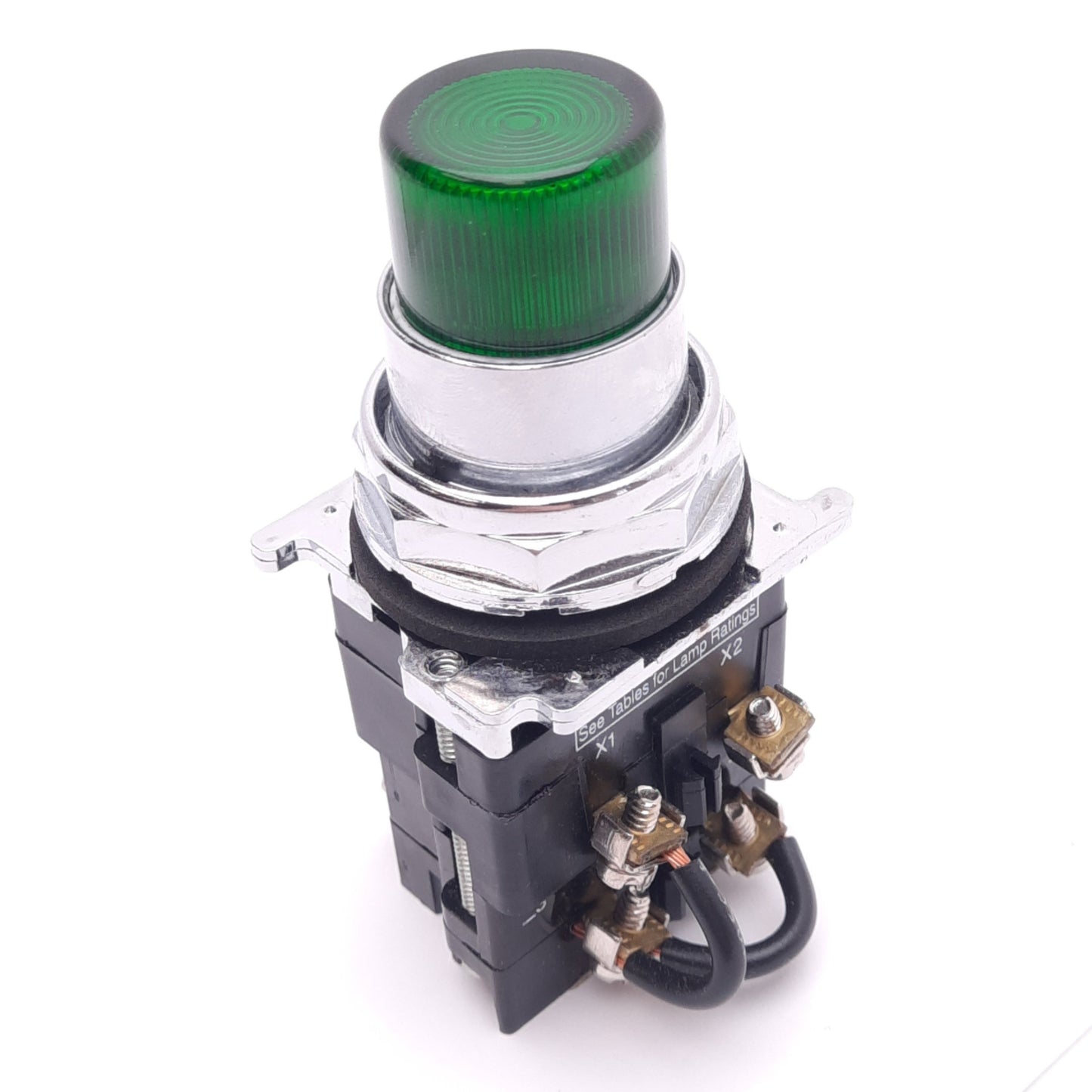 New Cutler-Hammer 10250T297LGP2A Illuminated Pushbutton, 30.5mm, 1NO 1NC, 120V LED