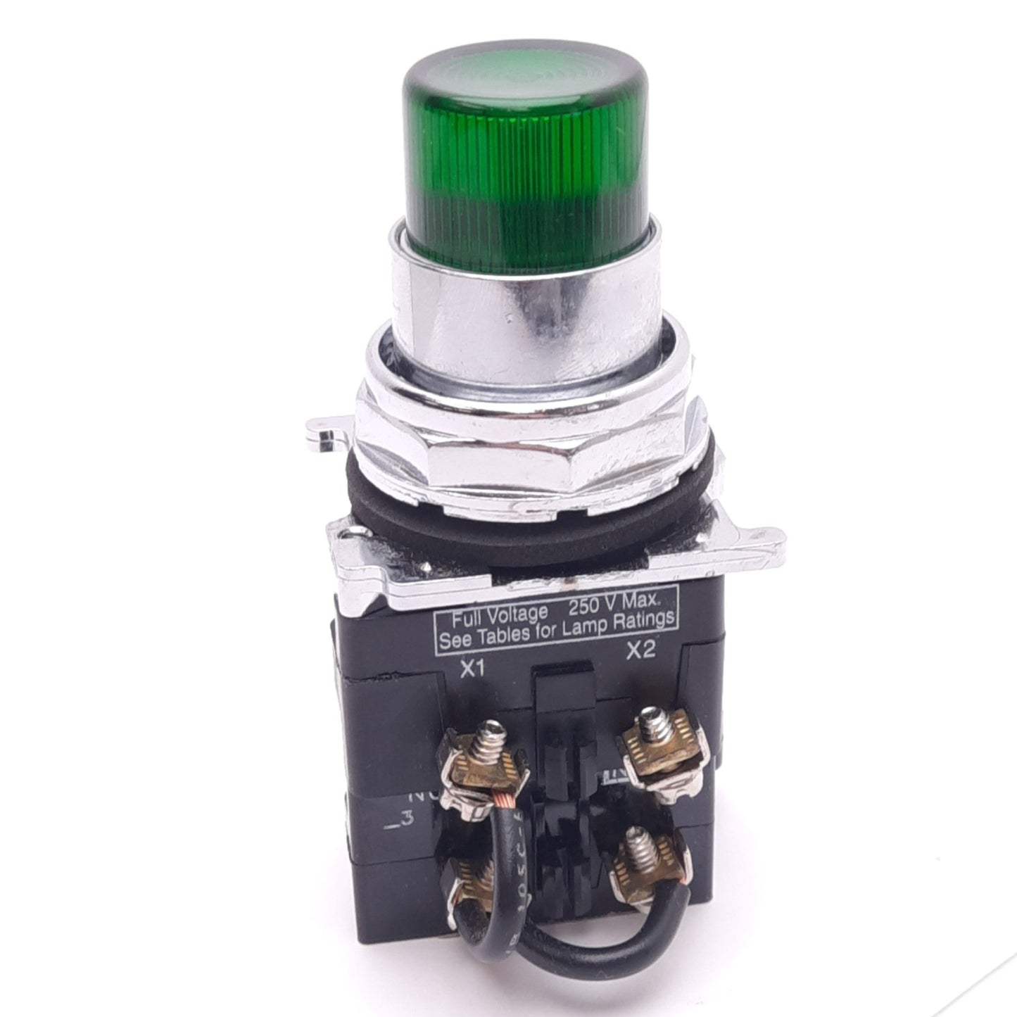 New Cutler-Hammer 10250T297LGP2A Illuminated Pushbutton, 30.5mm, 1NO 1NC, 120V LED