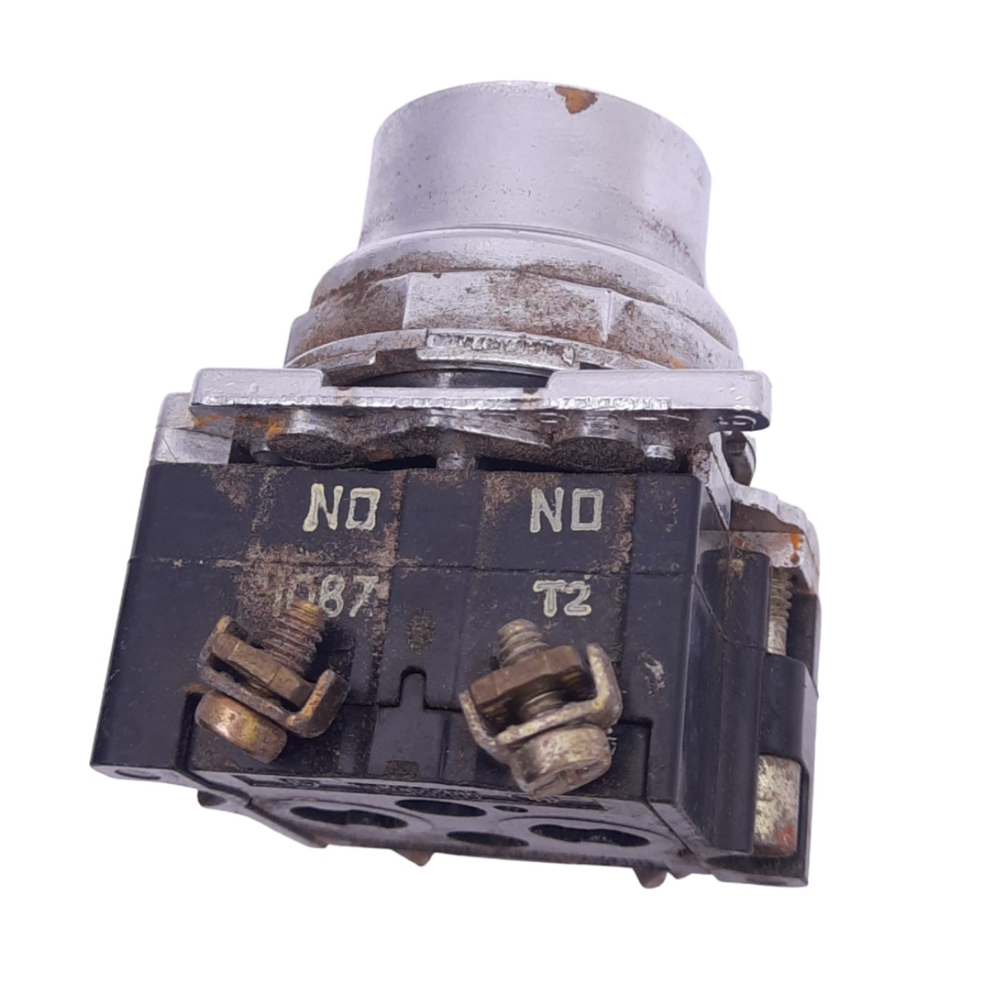 Used Eaton 10250T103-2 Green Momentary Pushbutton Switch, ø30.5mm, 2N.O., 600VAC 10A