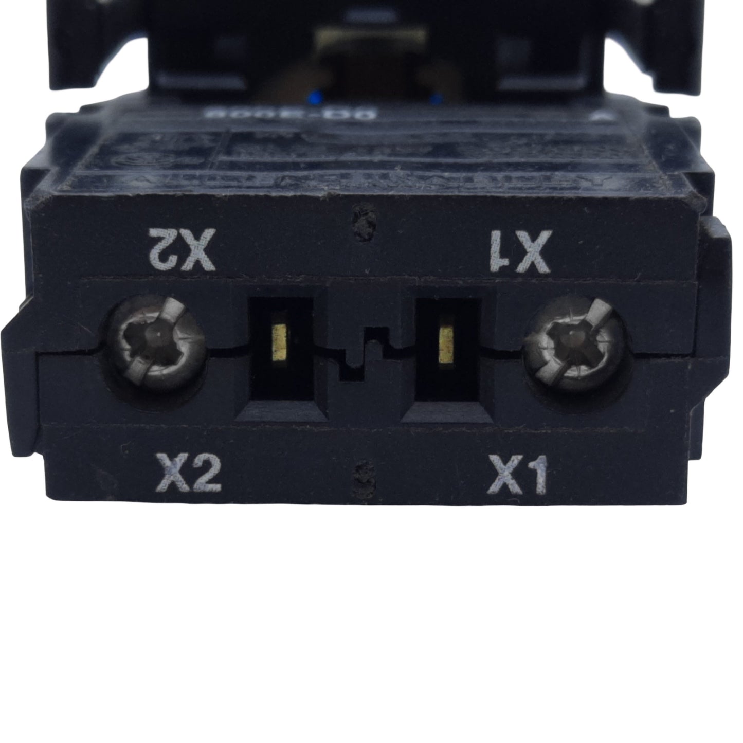 Used Allen Bradley 800ES-LMP26 Push-Pull Button, Blue, ø22.5mm, 3W 120V AC *No Bulb*