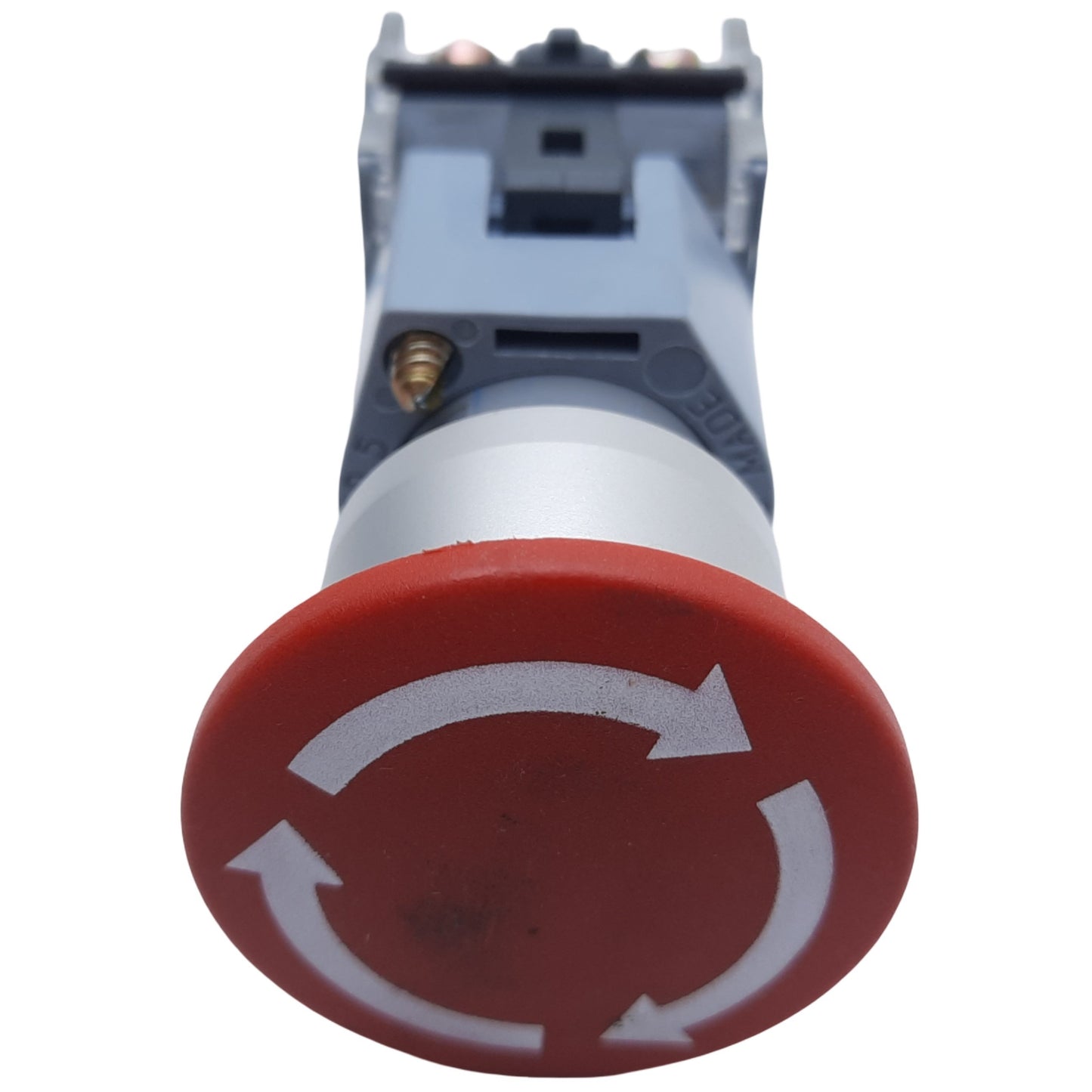 Used EAO 704.910.4 Emergency Stop Push-Twist Button Maintained 2NC ø22mm, 10A 600V AC