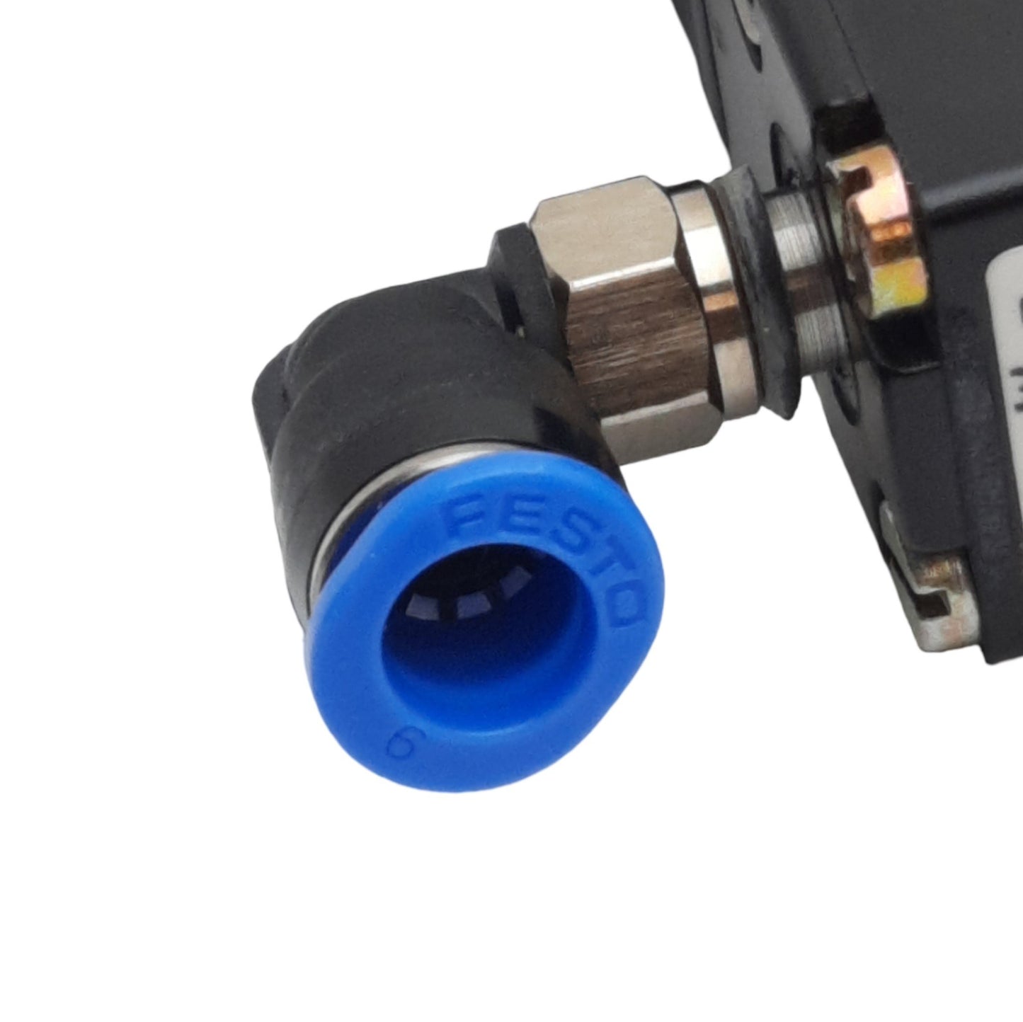 New Burkert 030101.0 Mini Solenoid Valve, 3/2 Way, G1/8 Male, 24VDC Coil
