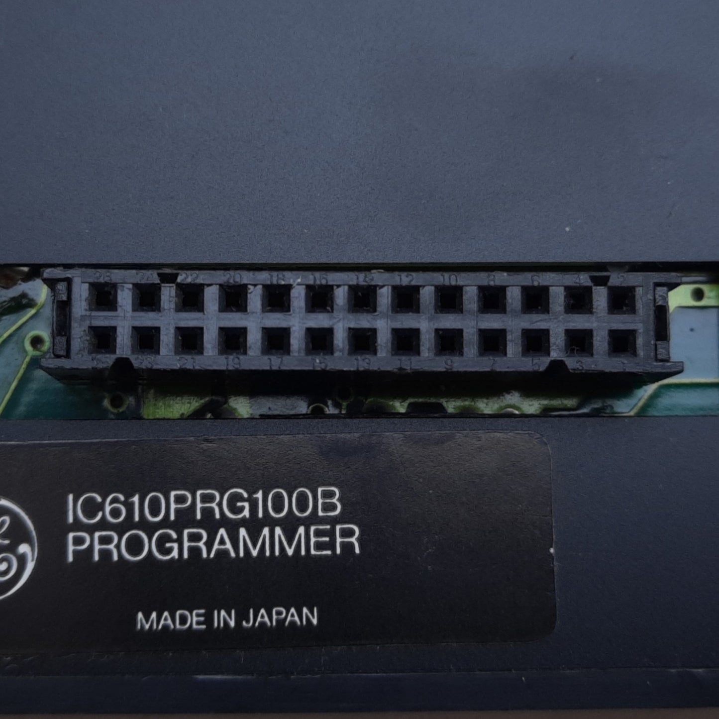 New – Open box GE Fanuc IC610PRG100B Series One Programmable Controller, 24-Pin IDC *No Key*