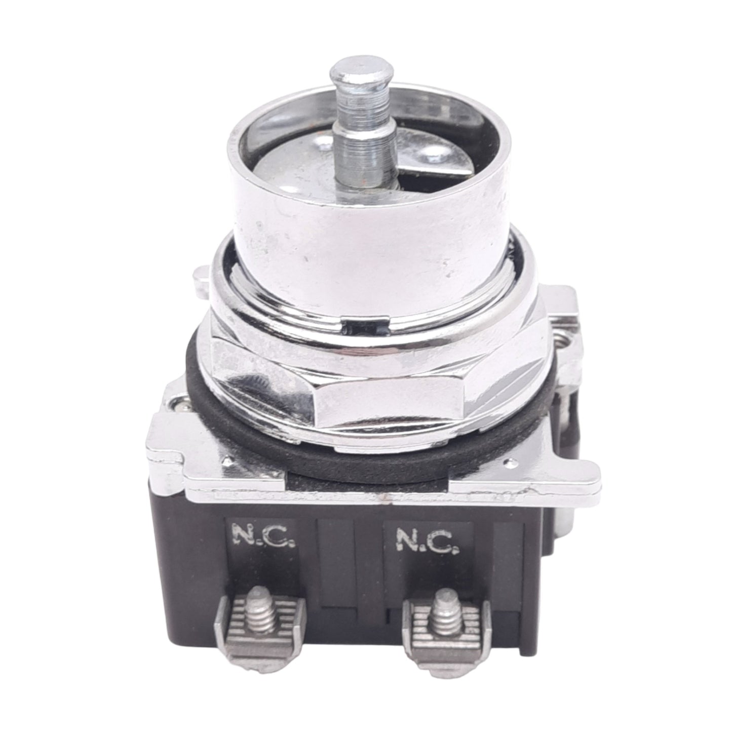 Used Eaton 10250T11 Momentary Push Button, ø30.5mm, 2NC, 600VAC/250VDC 10A Max