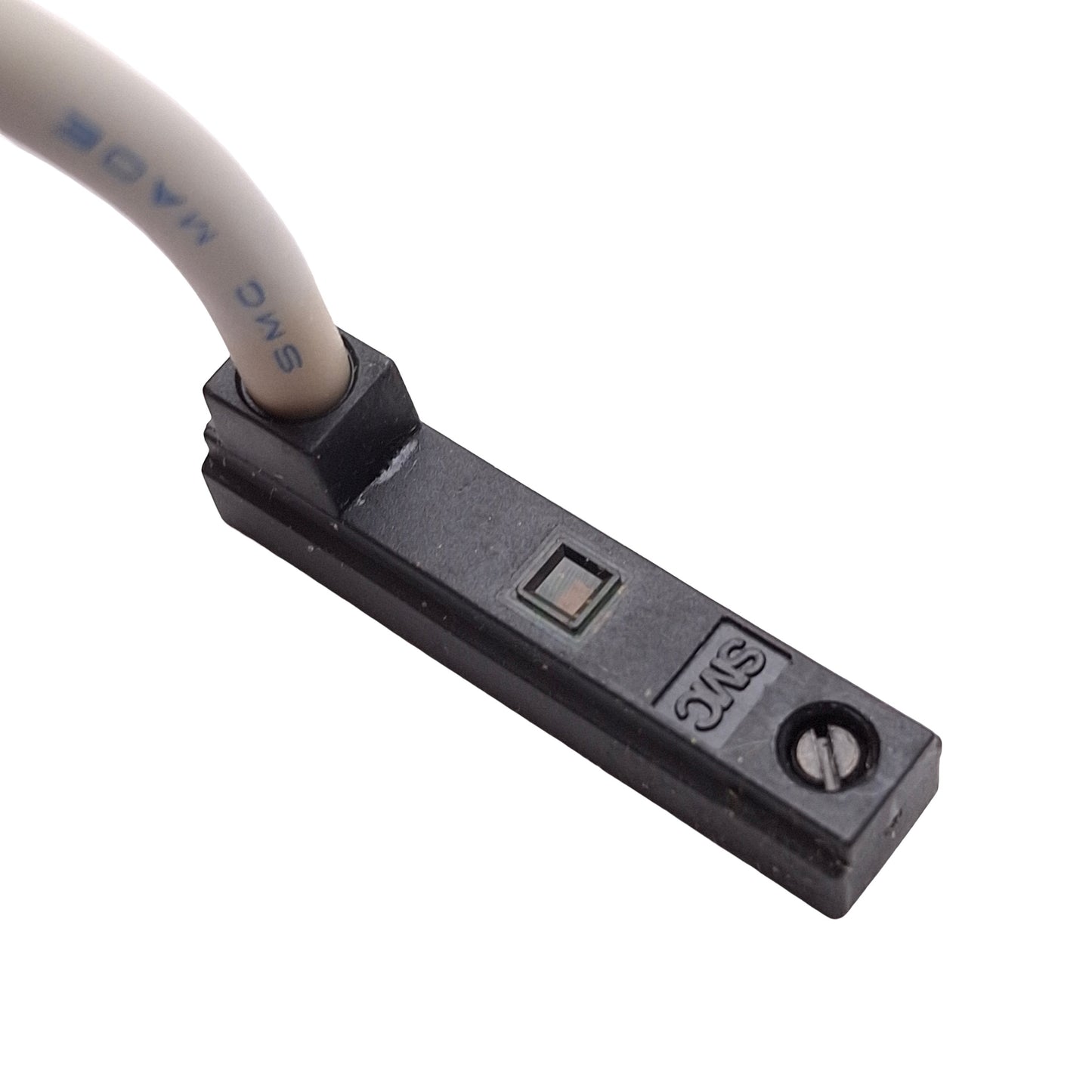 New SMC D-Y69AL Perpendicular Solid State Auto Switch, NPN, 5/12/24VDC, 3-Wire, 3m