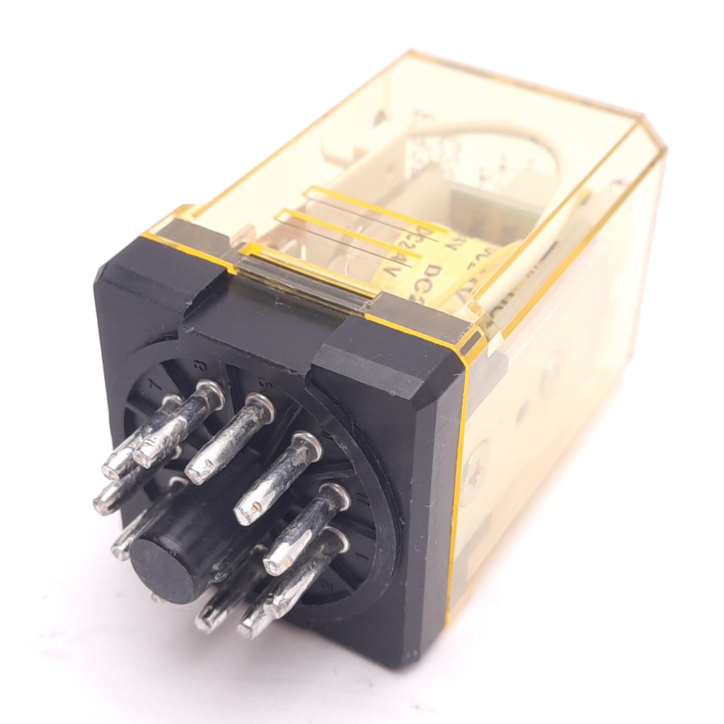 Used IDEC RR3PA-ULDC24V Plug-In Ice-Cube Relay, 3PDT, 11-Pin, 10A Max, 24VDC Coil