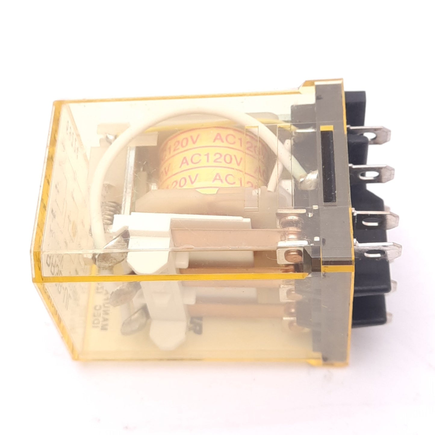 New IDEC RR3B-ULAC120V Ice-Cube Plug-In Relay, 3PDT, 11-Pin, 10A Max, 120VAC Coil