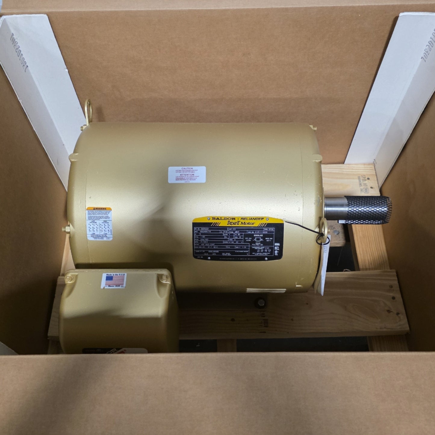 New Baldor EM2524T AC Motor 15HP, 1200RPM, 284T, 208-230/460VAC 3-Ph 42/20.5A