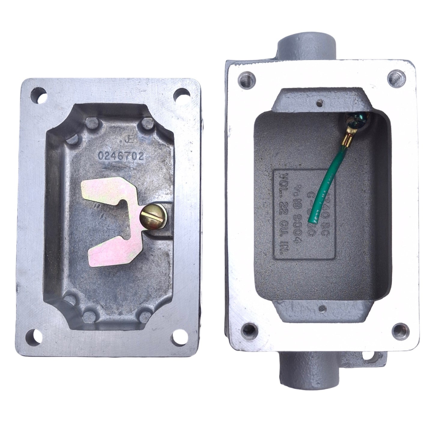 Used Killark XNS-1C Tumbler Switch Cover No Device 120/277VAC, 20A, SPST 1-Pole