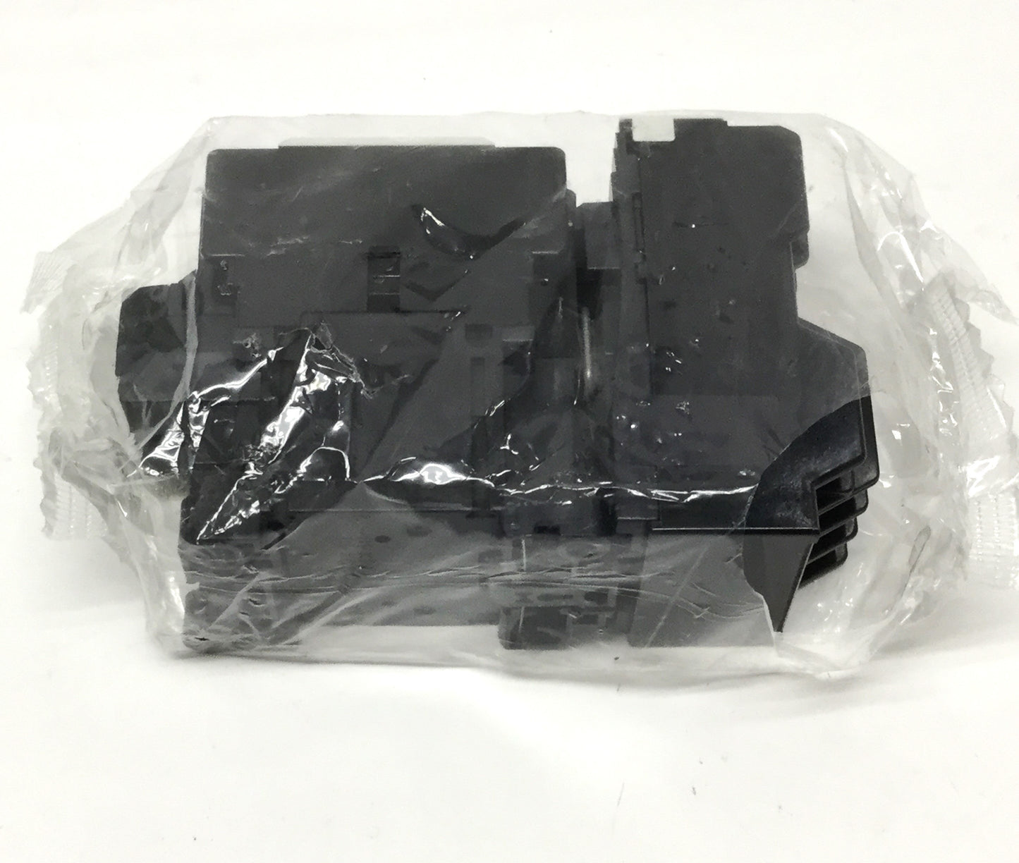 New Fuji SW-0 Magnetic Switch Starter, 3-Pole+1NO, 0.48-0.72A Overload Relay, 100VAC