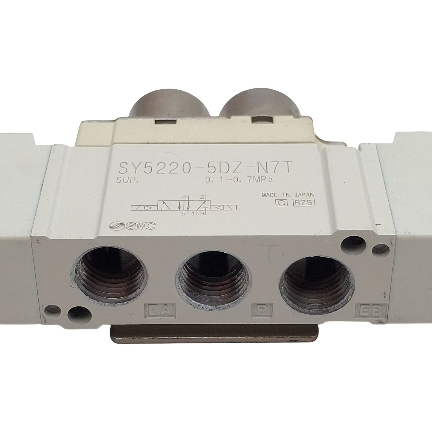 Used SMC SY5220-5DZ-N7T Solenoid Valve, 5/2-Way, ø1/4in Tube, 0.1-0.7MPa, 24VDC Coil