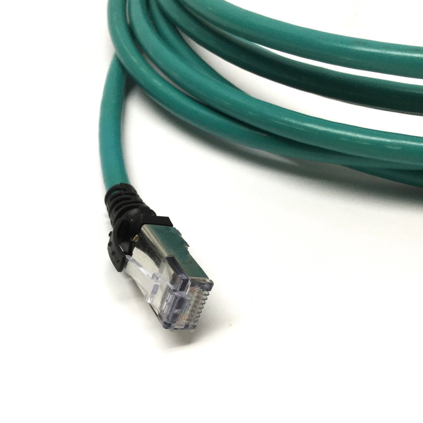 Used Allen Bradley 1585J-M8UBJM-4 Ethernet Network Cable, RJ45 Male-to-Male, 4m