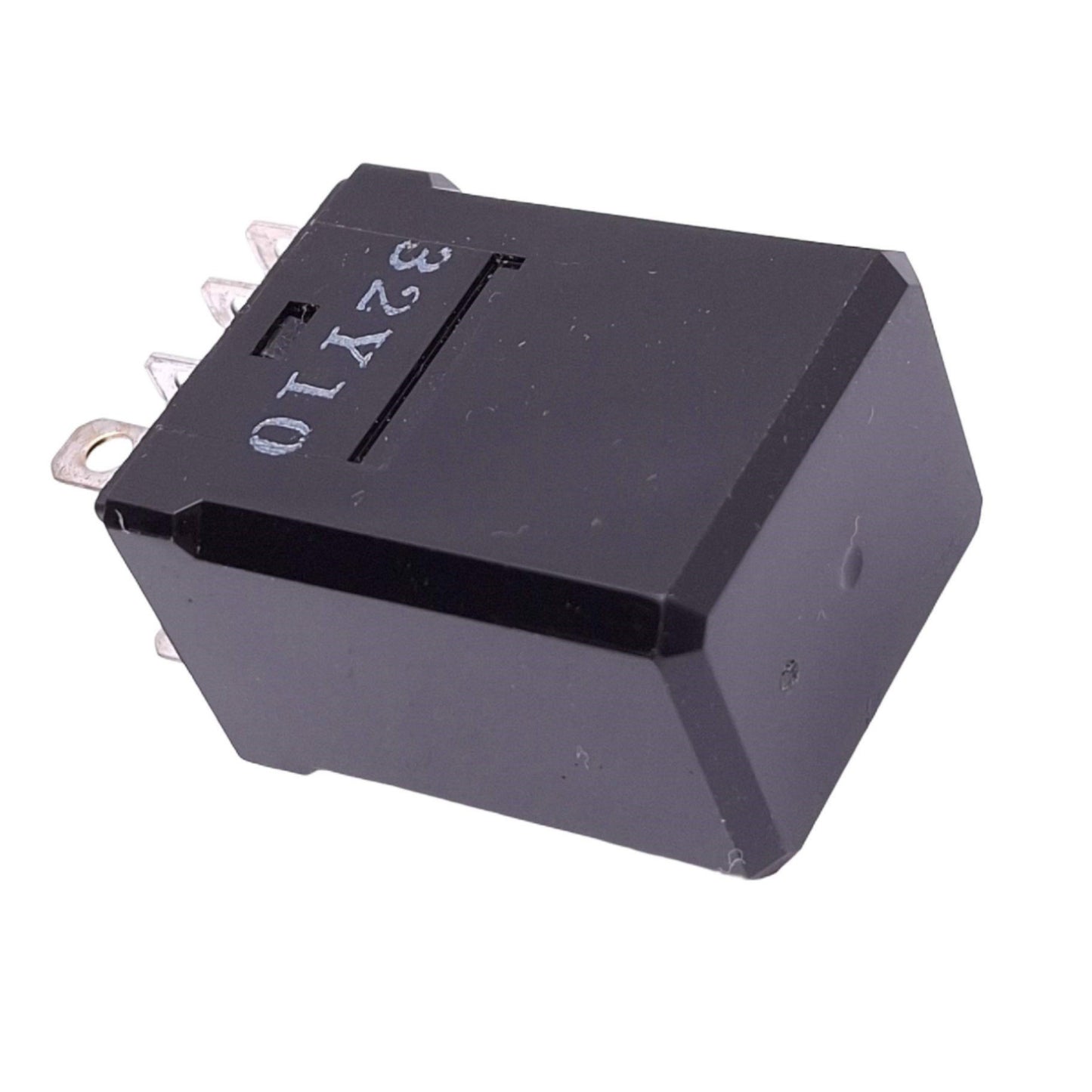 New Opcon 8572A 103472 Solid State Relay, SPST-NO 8-Pin, 240VAC 2A Max, 3-28VDC Coil