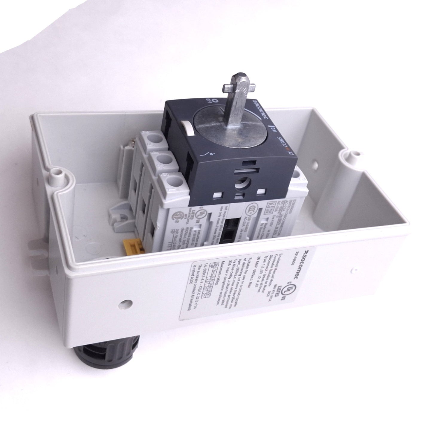 Used Socomec 22143503 Enclosed Manual Motor Disconnect Switch, 3-Pole, 600VAC 30A Max