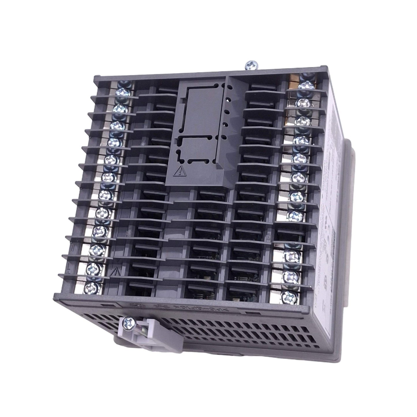 New – Open box Yokogawa UT35A-000-11-00 PV Temperature Controller RTD, T/C, 120/240VAC