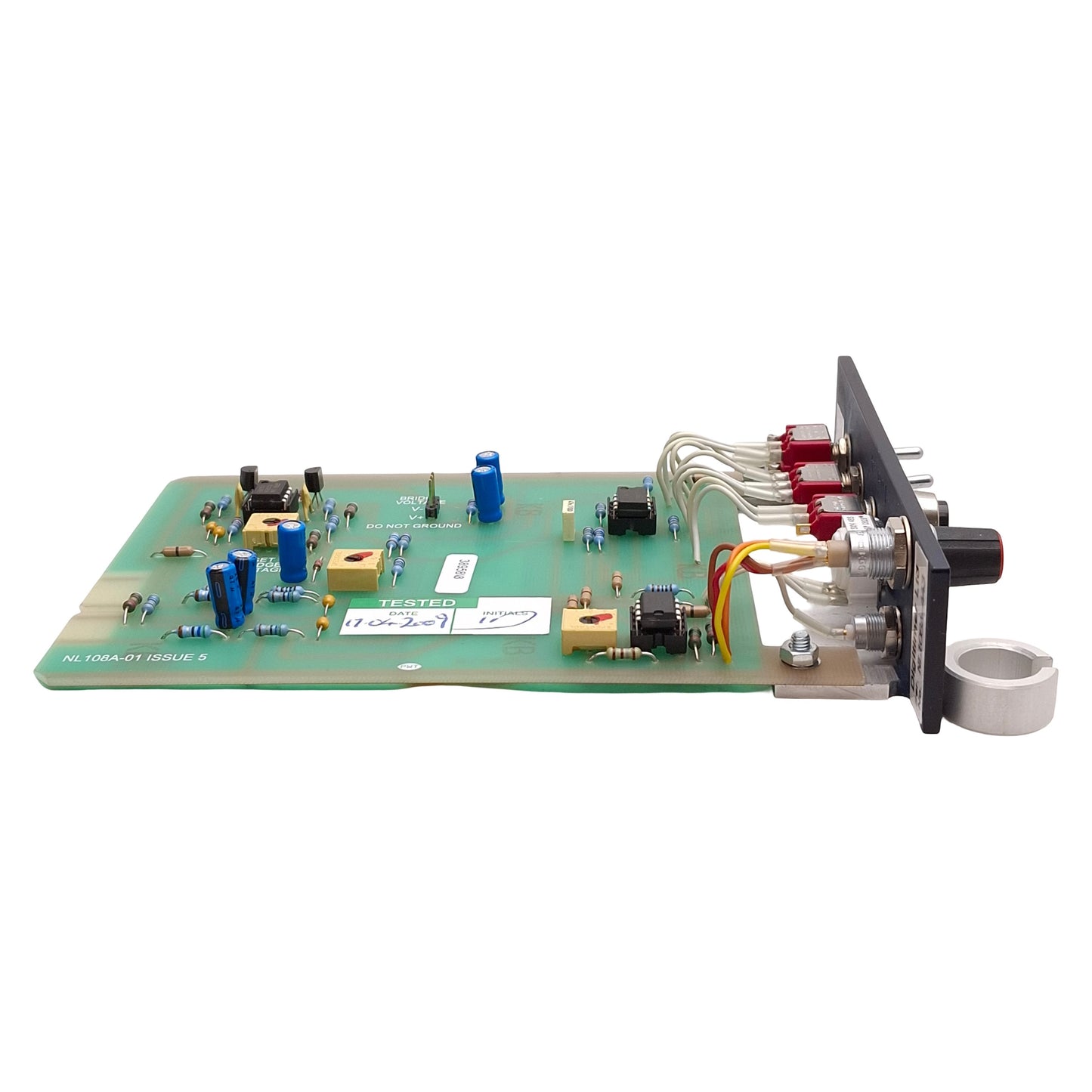 Used Digitimer NL108A NeuroLog Pressure Amplifier Module, 1V/100mmHg or 100mV/cmH2O
