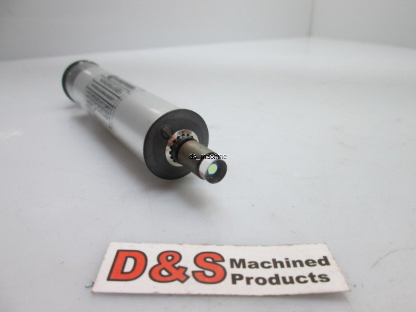 For parts or not working Edmund Optics Uniphase HE-NE Gas Laser 1.04 mW No Case **FOR PARTS ONLY**