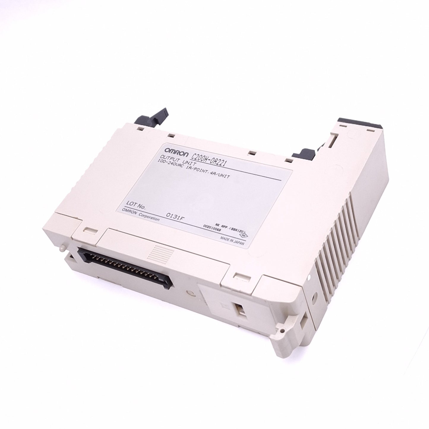 Used Omron C200H-OA221 Output Unit for SYSMAC PLC, 8-Point, 100-240VAC 4A Max Out