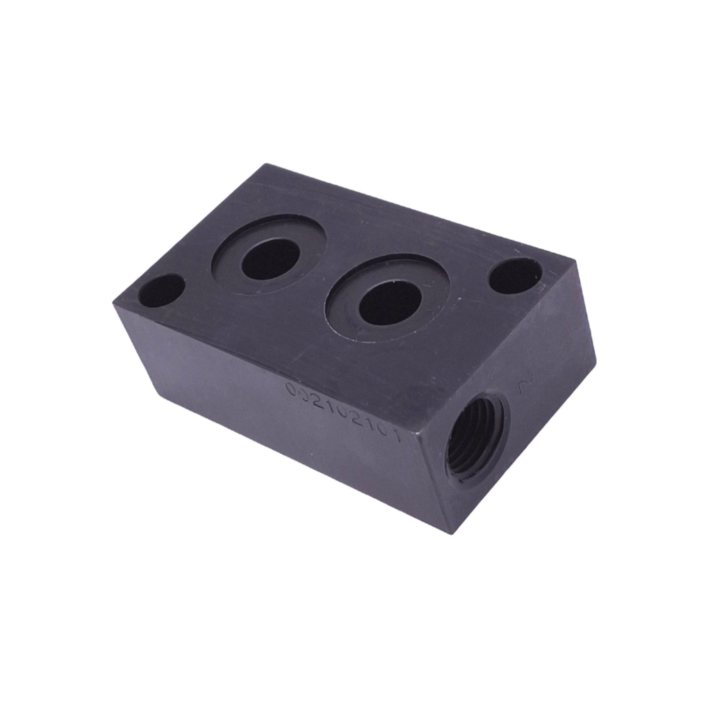 New Mac Valves EBM37A-00DCB-01 Circuit Bar, 1/4in NPT, 18mm Side Ports, 120psi Max