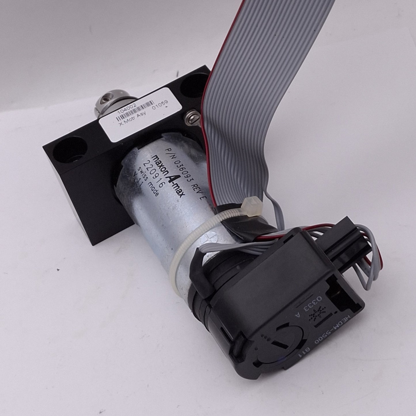Used Maxon 220916 A-Max DC Motor, 32mm, Graphite Brushes w/ 1000CPR Encoder, 24VDC