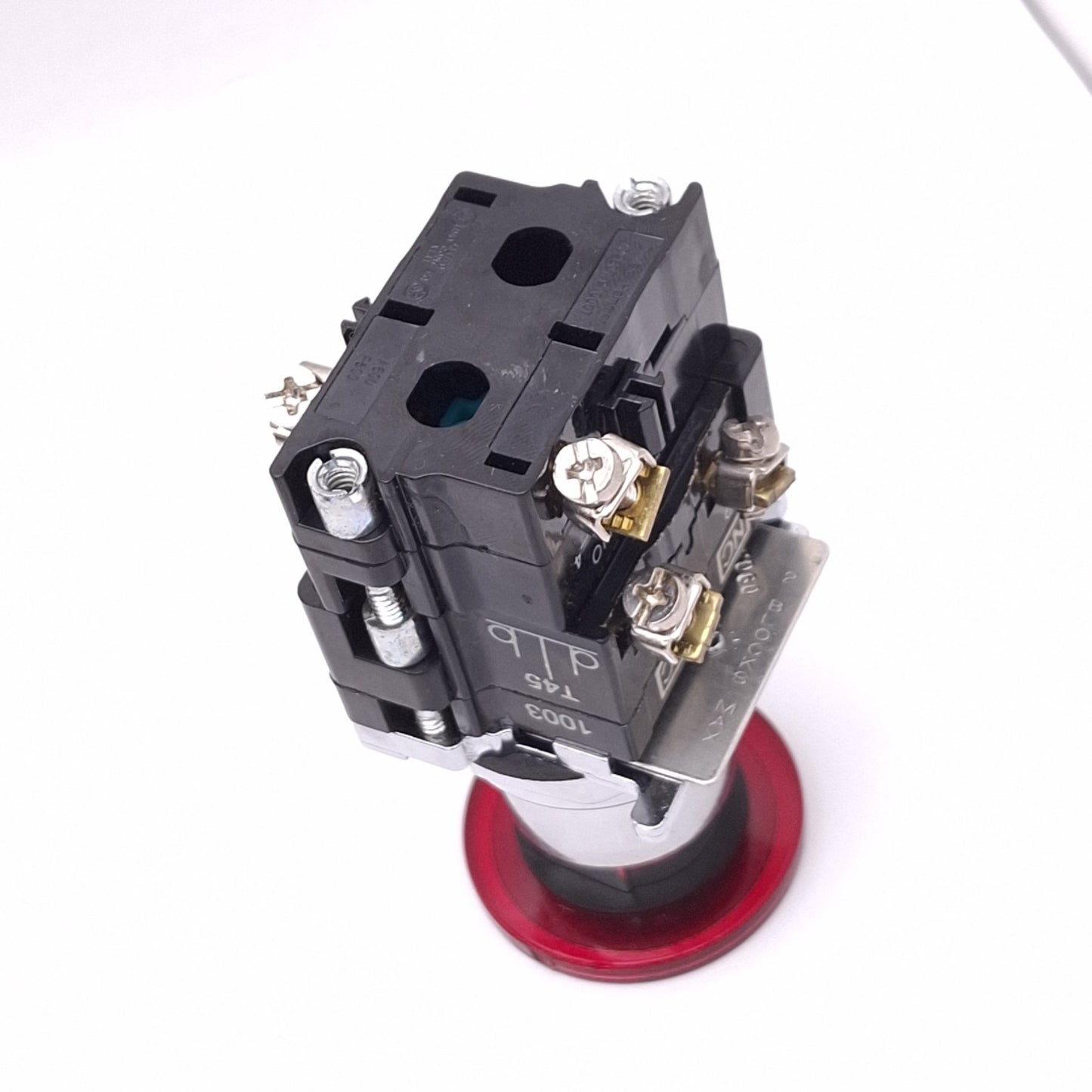 Used Eaton 10250T5B63-3 Red Push/Pull E-Stop Button, 30.5mm, 2NC 1NO, 600V Max