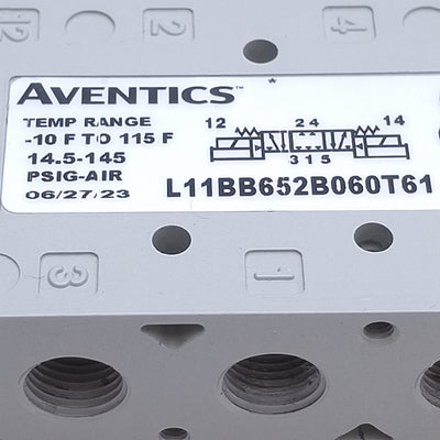 Used Aventics L11BB652B060T61 Solenoid Valve 4-Way 3-Position, 1/8 NPT. 24VDC Coil