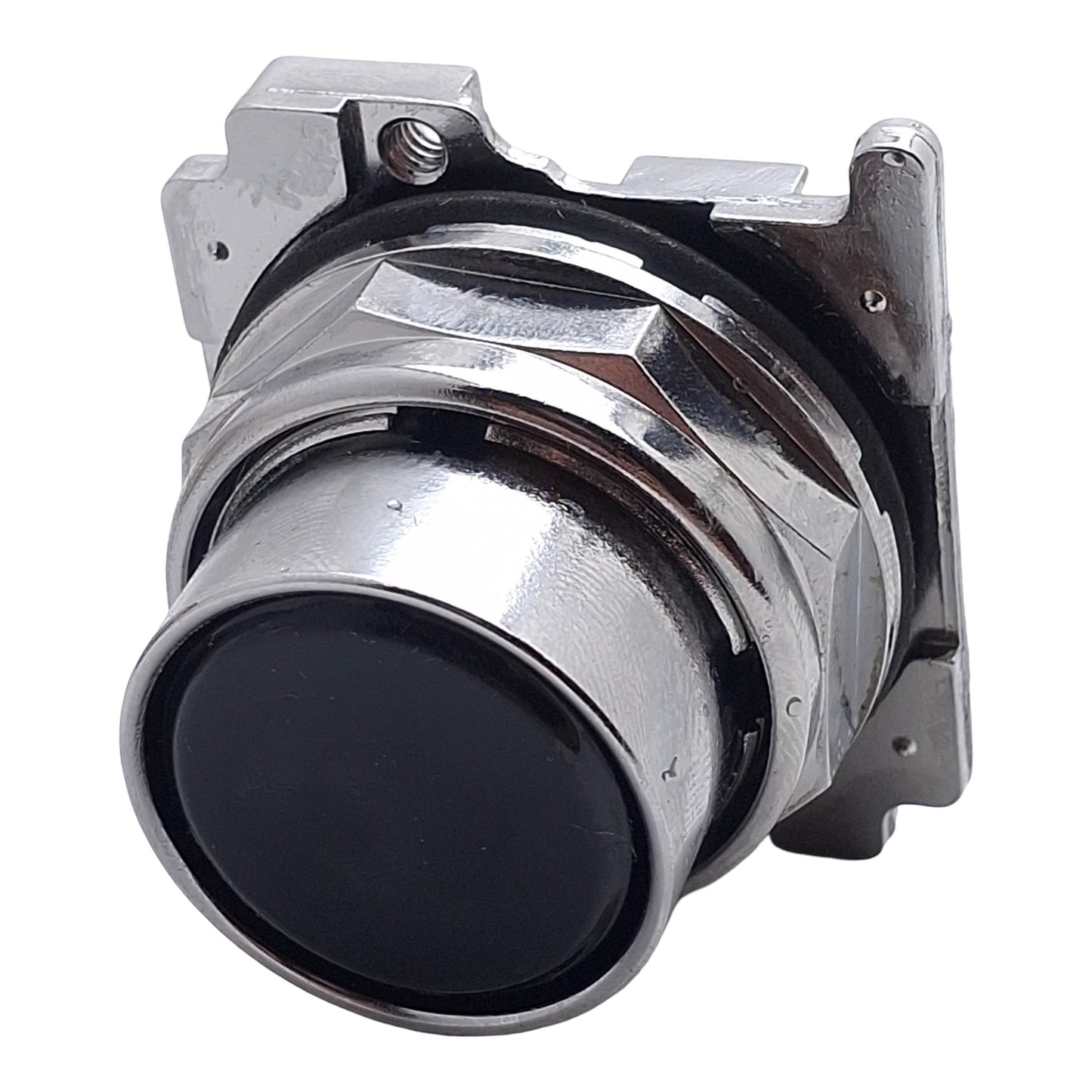 New Eaton 10250T101 Pushbutton Operator, Momentary, Flush, Black, ø30.5mm Size
