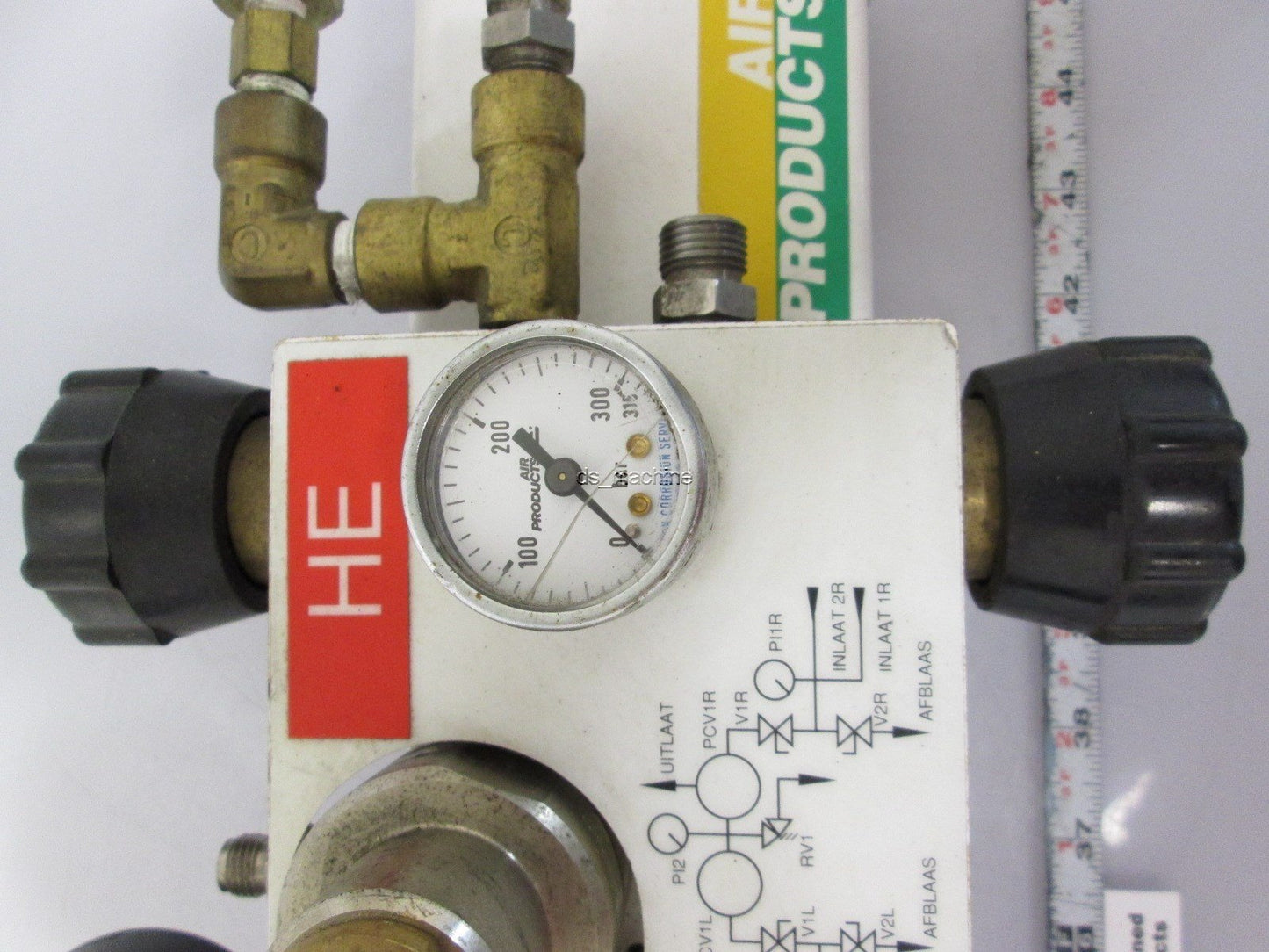 Used Air Products M3240 Helium Distribution Manifold 0-350PSI *Untested*