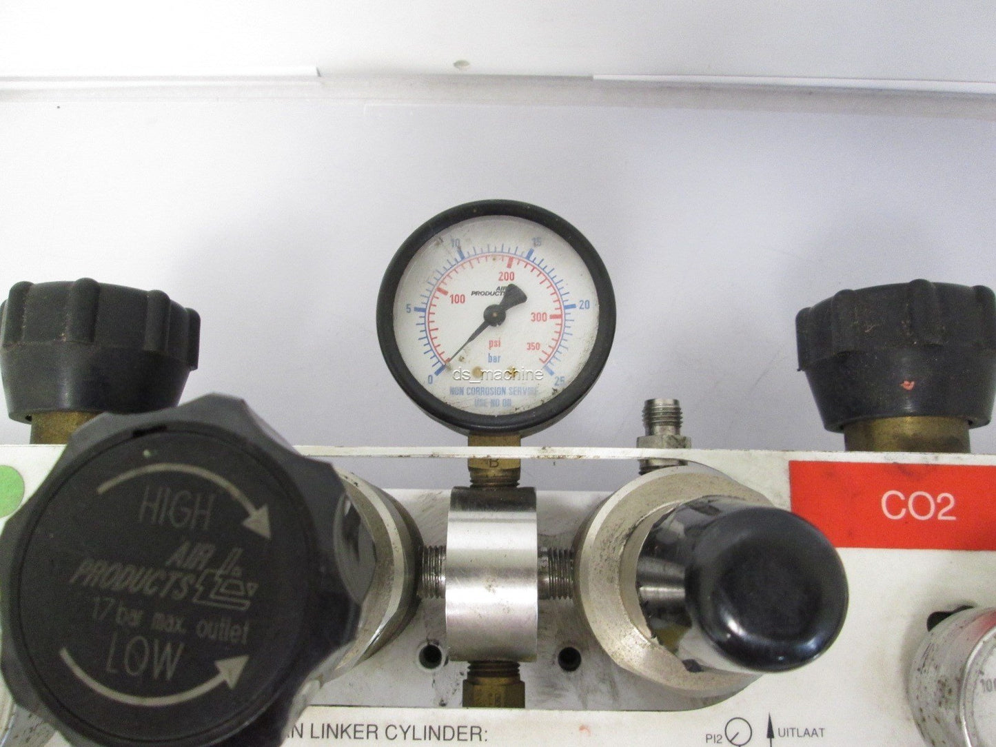 Used Air Products M3140 Carbon Dioxide Distribution Manifold 0-350PSI *Untested*