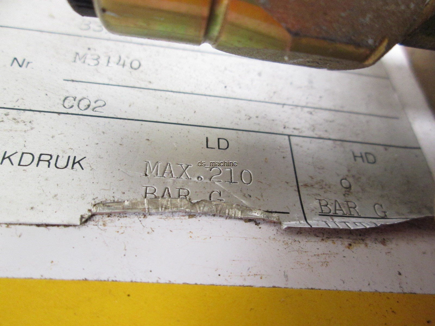 Used Air Products M3140 Carbon Dioxide Distribution Manifold 0-350PSI *Untested*