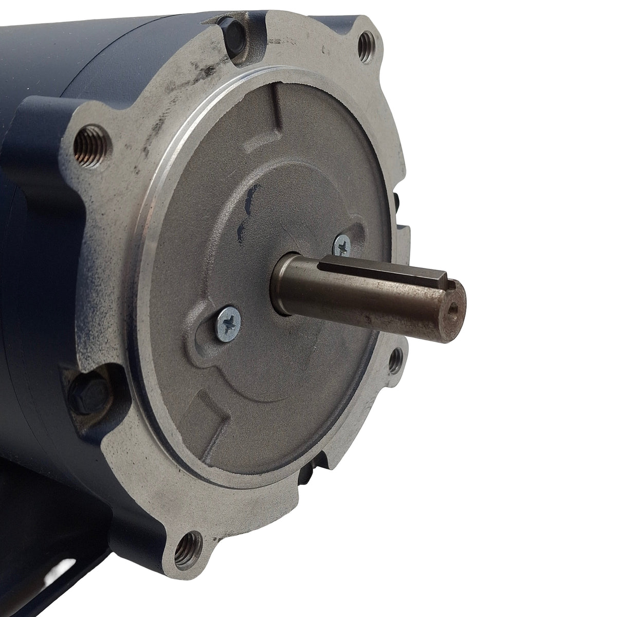New – Open box Leeson 108022.00 DC Motor, 1HP, 90VDC, 1750RPM, S56C Frame, ø5/8in Shaft