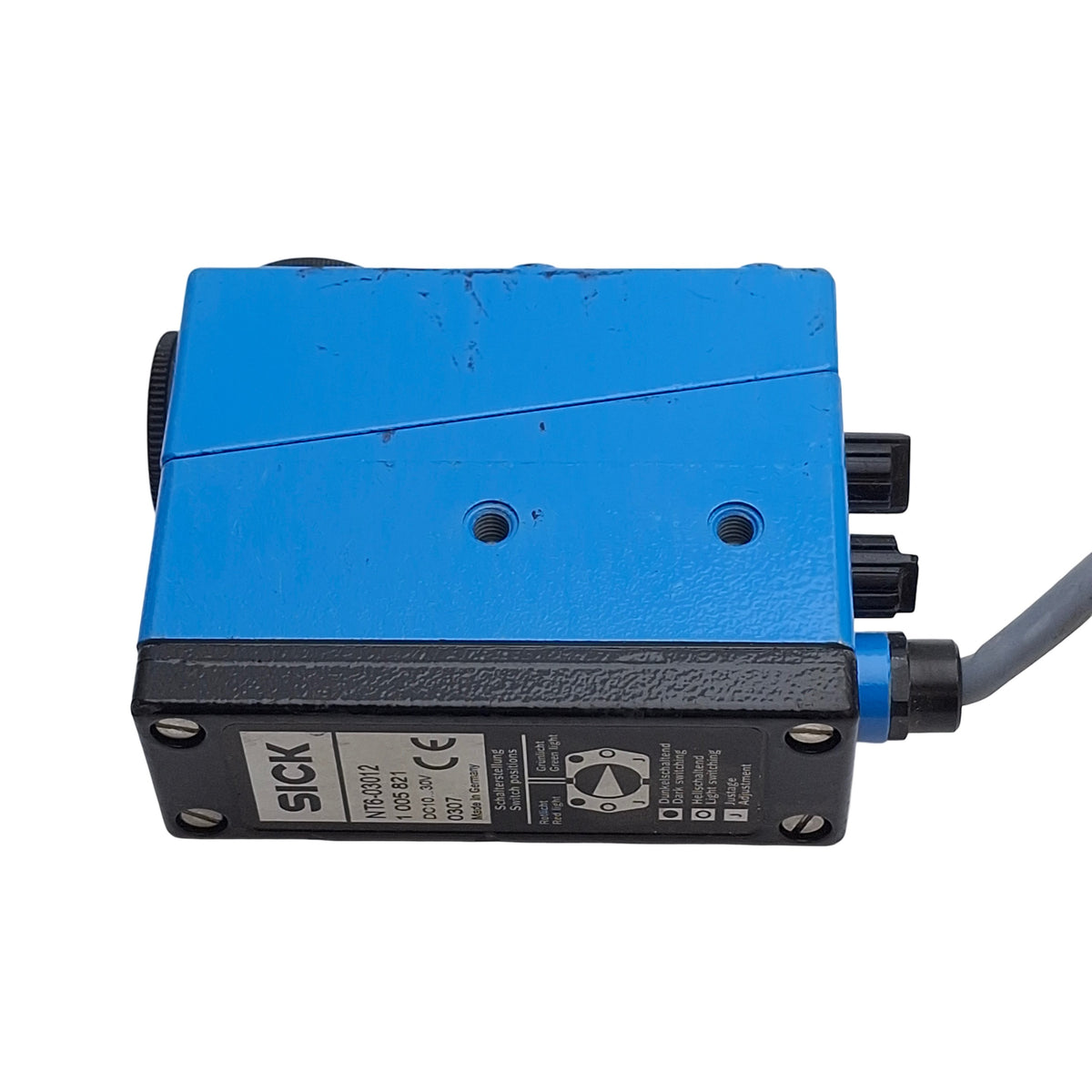 Used Sick NT6-03012 1005821 Contrast Sensor 9mm Max Range, 10-30VDC, 6V Analog Output