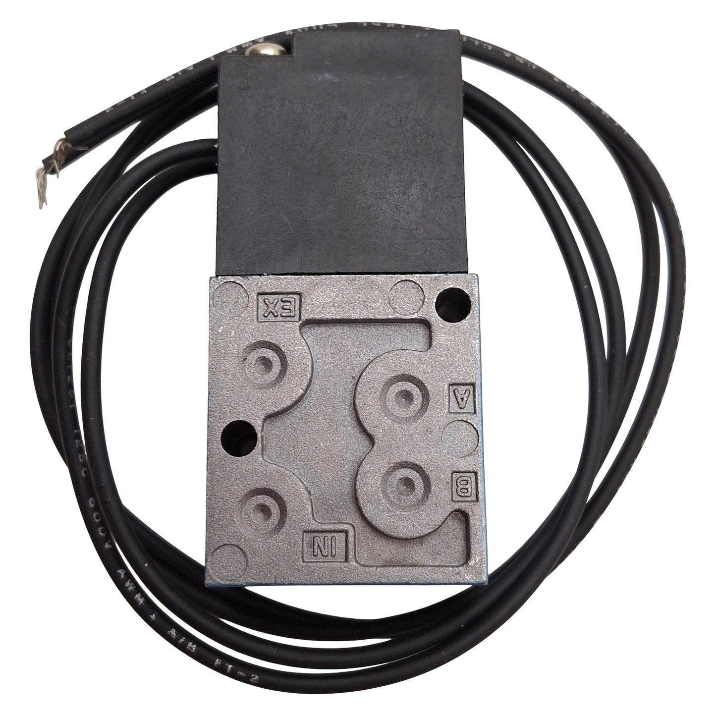 New Mac 45A-AA1-DAAA-1BA Solenoid Valve 4/2-Way, Vac-120psi, 1/8in NPT, 120VAC Coil