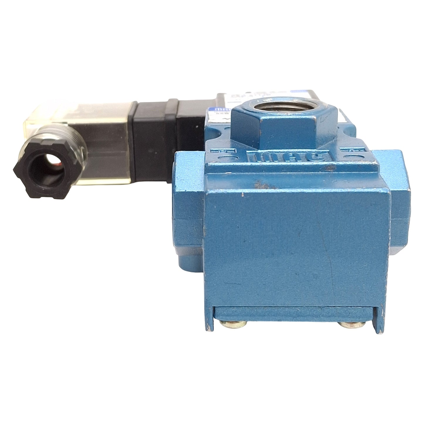 Used Mac 55B-12-PE-611JD Solenoid Valve, 3/2-NC, 30-150psi, 3/8in NPTF, 24VDC Coil