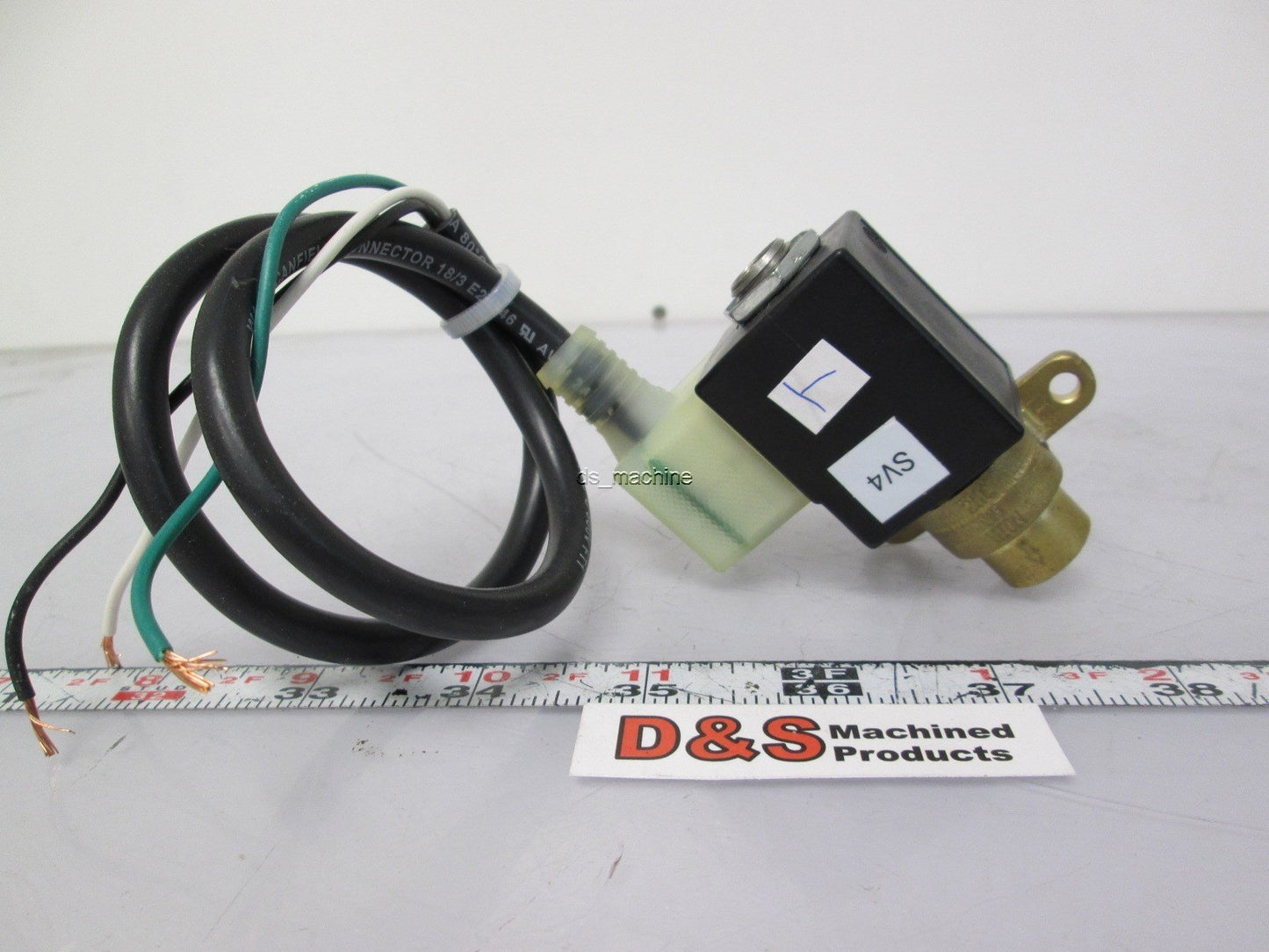 Used Spartan Scientific 4100-01-4287 Solenoid Valve 1/8" NPT 120VAC 600PSI Viton