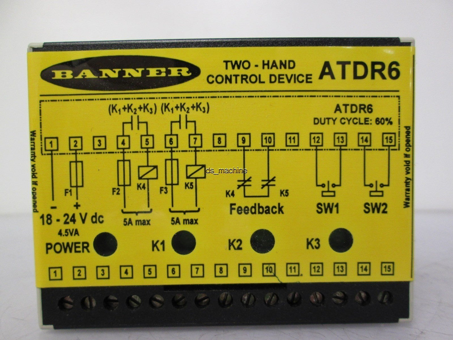 Used Banner ATDR6 Two-Hand Control Device 18-24VDC 4.5VA 60% Duty Cycle