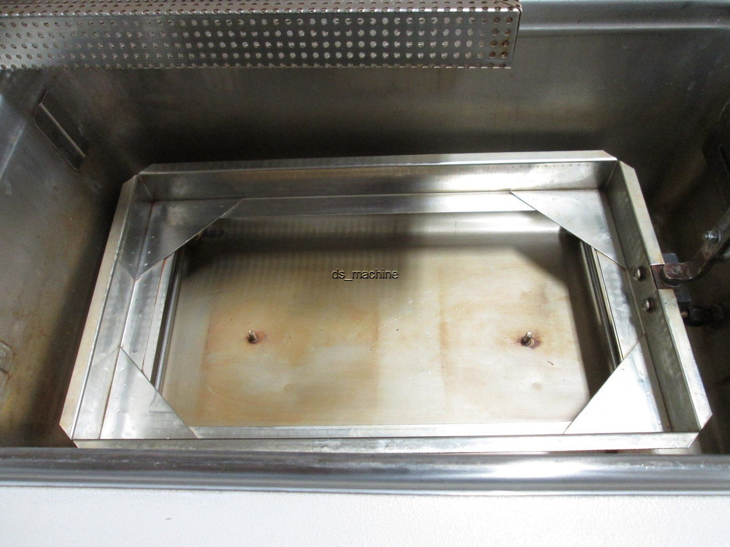 Used Lab-Line 4682 Digital Reciprocating Water Bath Shaker, 120VAC, 11.66A, 1400W