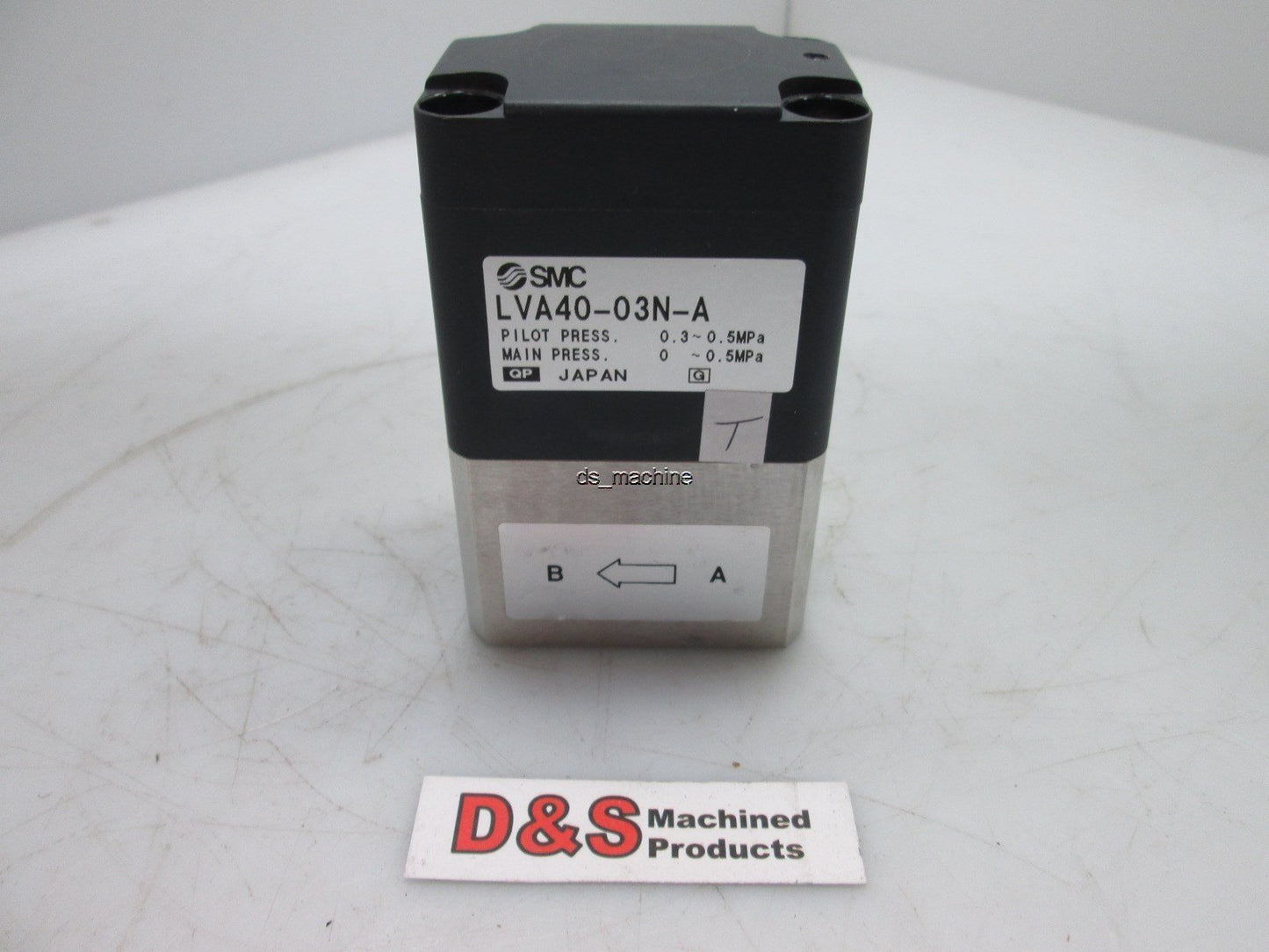 Used SMC LVA40-03N-A LVA Series High Purity Chemical Valve 3/8", 0.3~0.5MPA