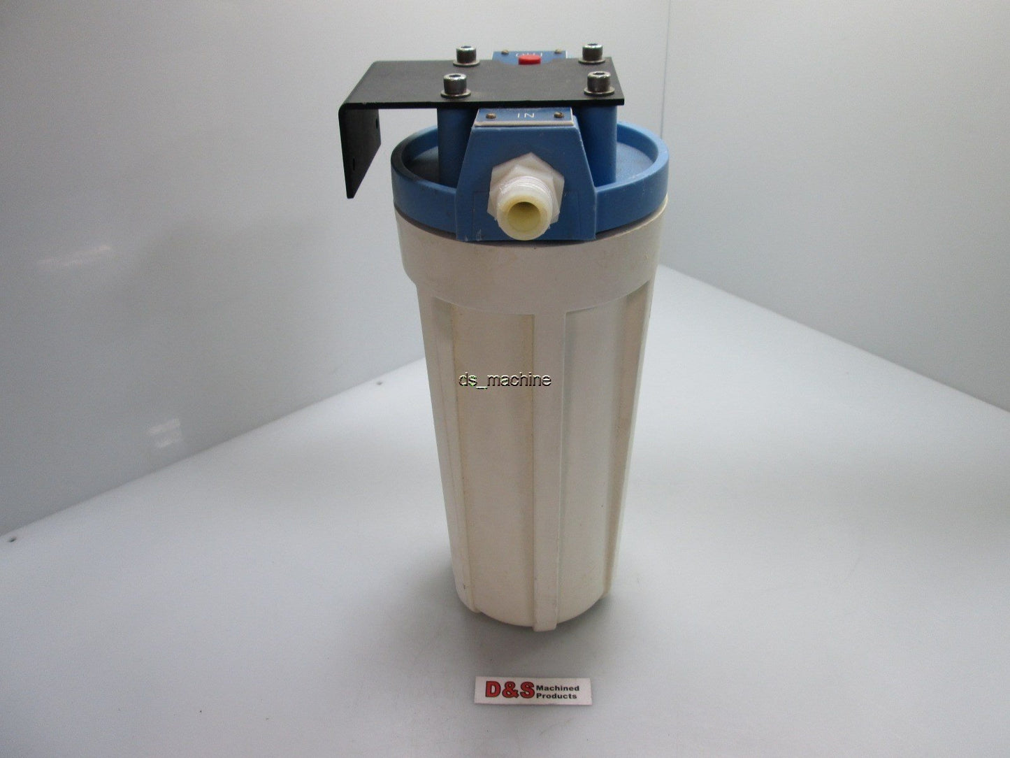 Used Filter Housing 3-1/2" Inner Diameter, 9" Depth, 3/4" NPT Outlet/Inlet
