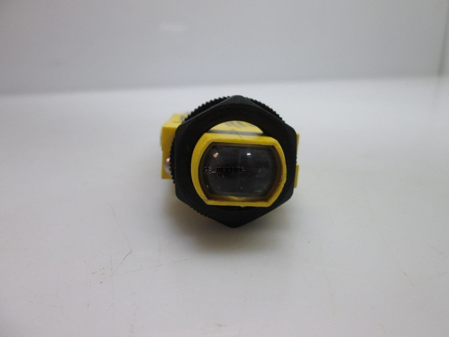 Used Banner SME312CVGQD Mini-Beam Expert Visible Green 525nm Convergent