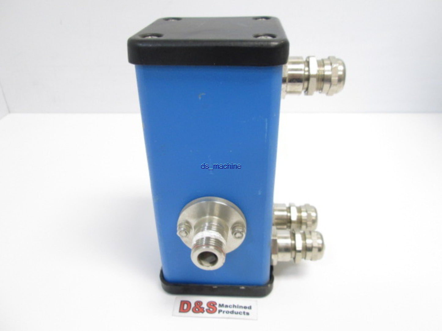 Used Turbo MG 911/F5 Mag-flux Flow Sensor, 1/2"NPT, 25 bar (362.6 PSI)