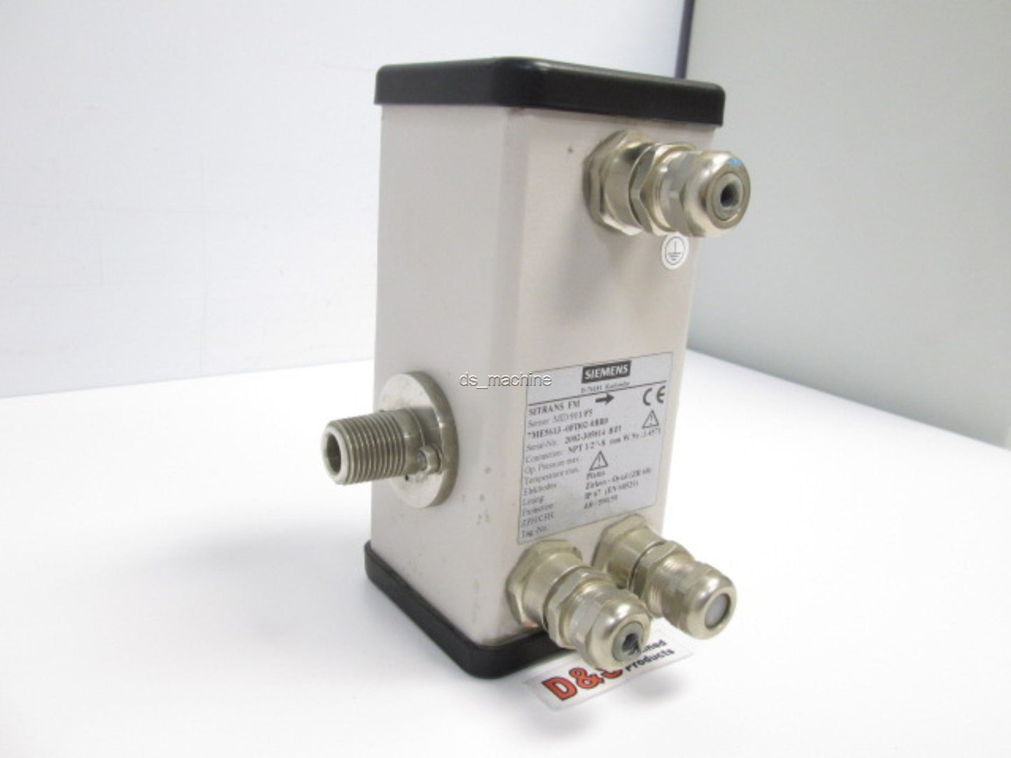 New Siemens SITRANS FM MID 911/F5 Flow Sensor, 1/2"NPT, 25 bar (362.6 PSI)