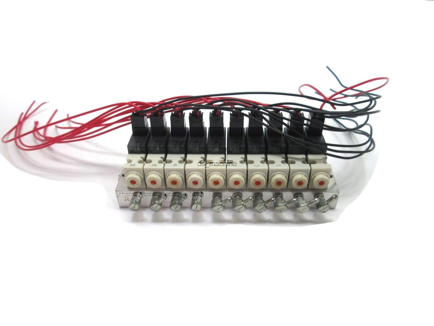 Used Lot of 10 Parker A00SC231P Pneumatic Solenoid Valve Manifold 24VDC NC 3Way 2Pos