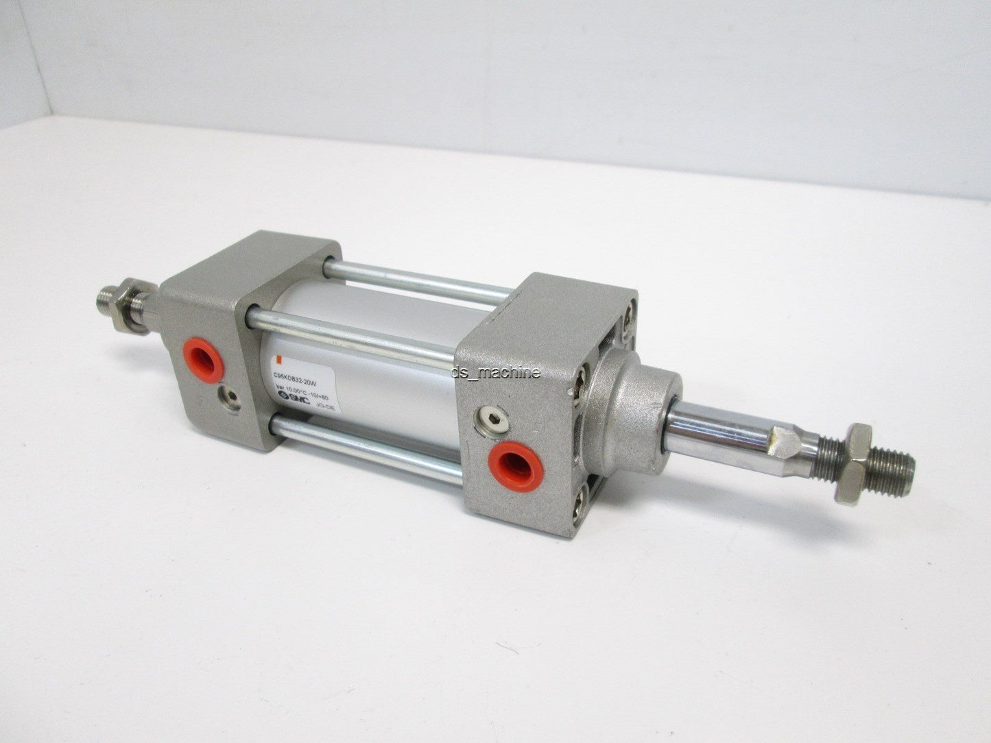 New – Open box SMC C95KDB32-20W Pneumatic Cylinder 32mm Bore 20mm Stroke 10 bar
