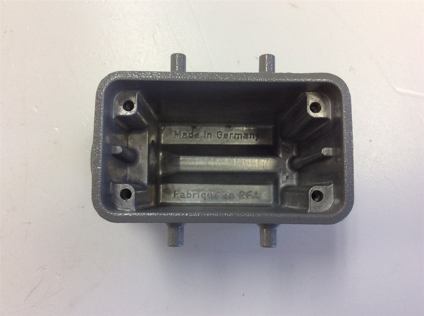 New Lot of 2 Harting 193000101520, Han 10B-gs-M20 Connector Hood Housing Side Entry