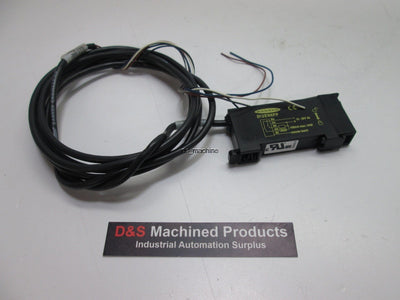 Used Banner D12EN6FP TEACH-Mode Fiber Optic Sensor, 6ft Cable