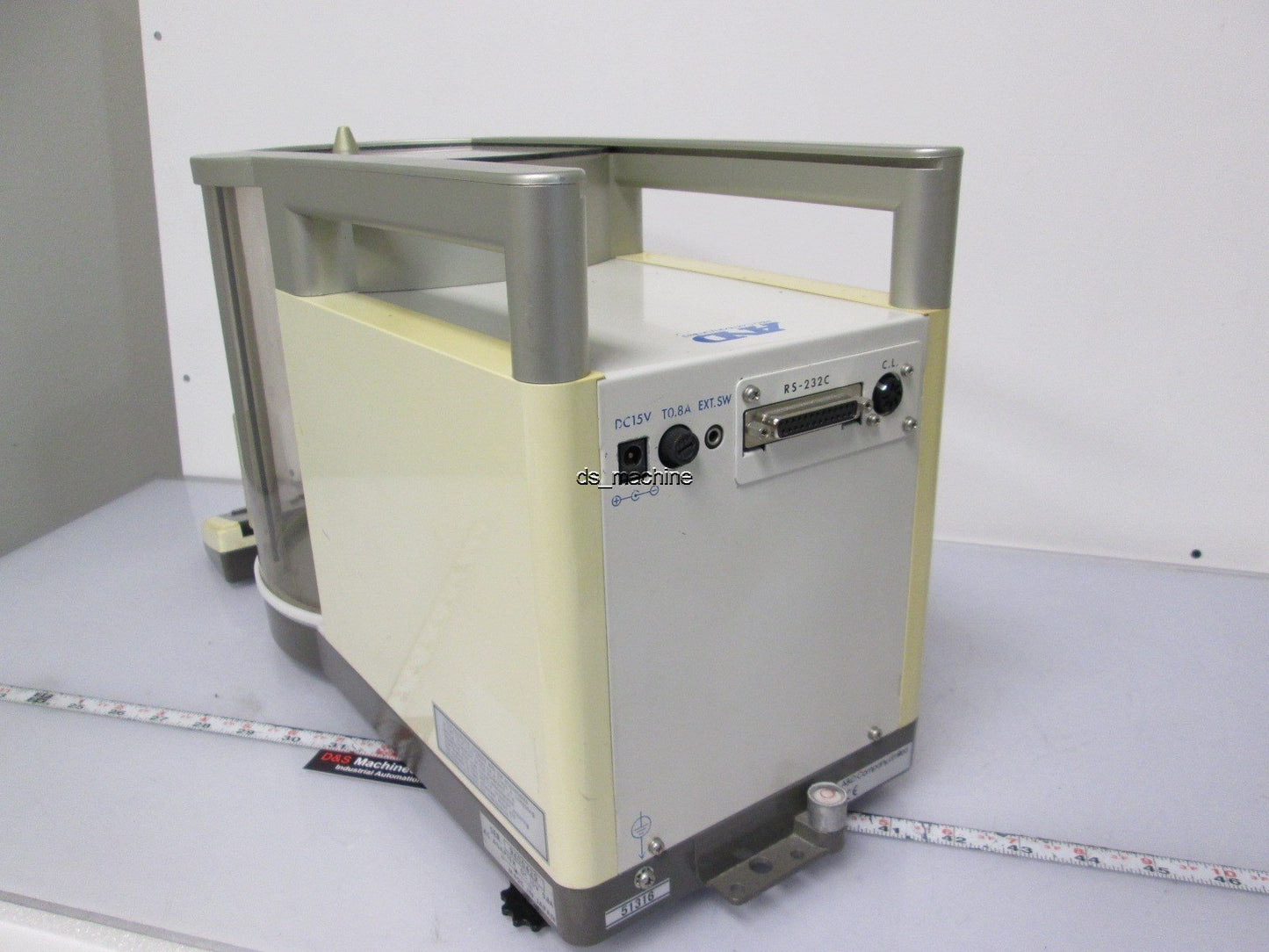 Used AND HA-200A Analytical Balance with Automatic Door 15VDC 0.8A *Discolored*