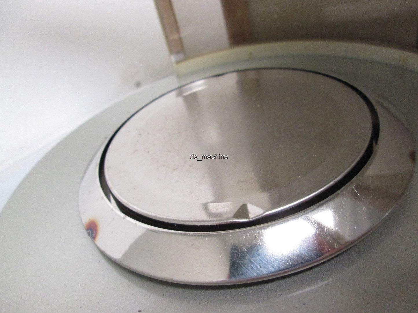 Used AND HA-200A Analytical Balance with Automatic Door 15VDC 0.8A w/ Power Supply
