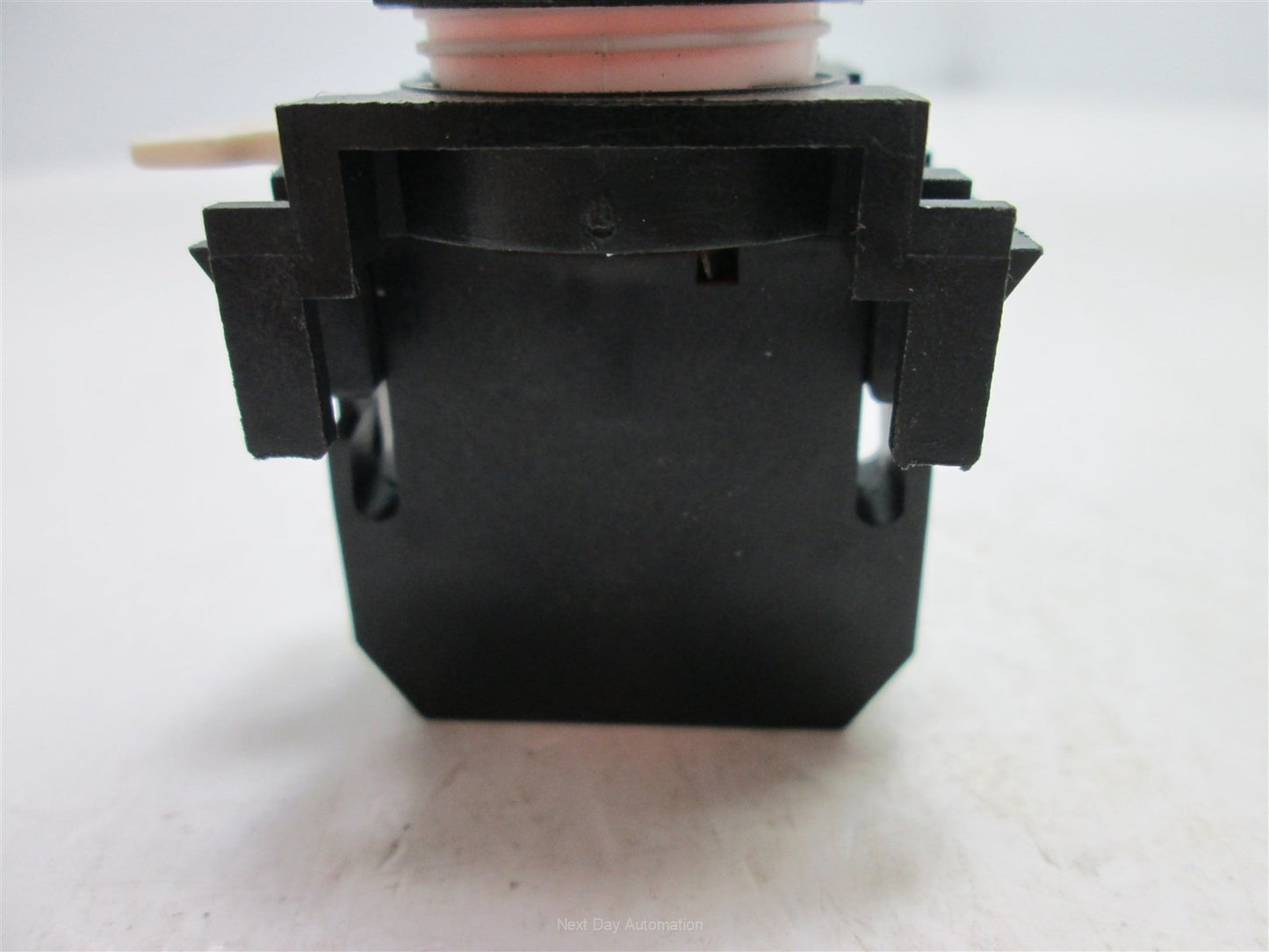 Used Cutler Hammer E22R2 Red Momentary Illuminated Pushbutton, 110/120V