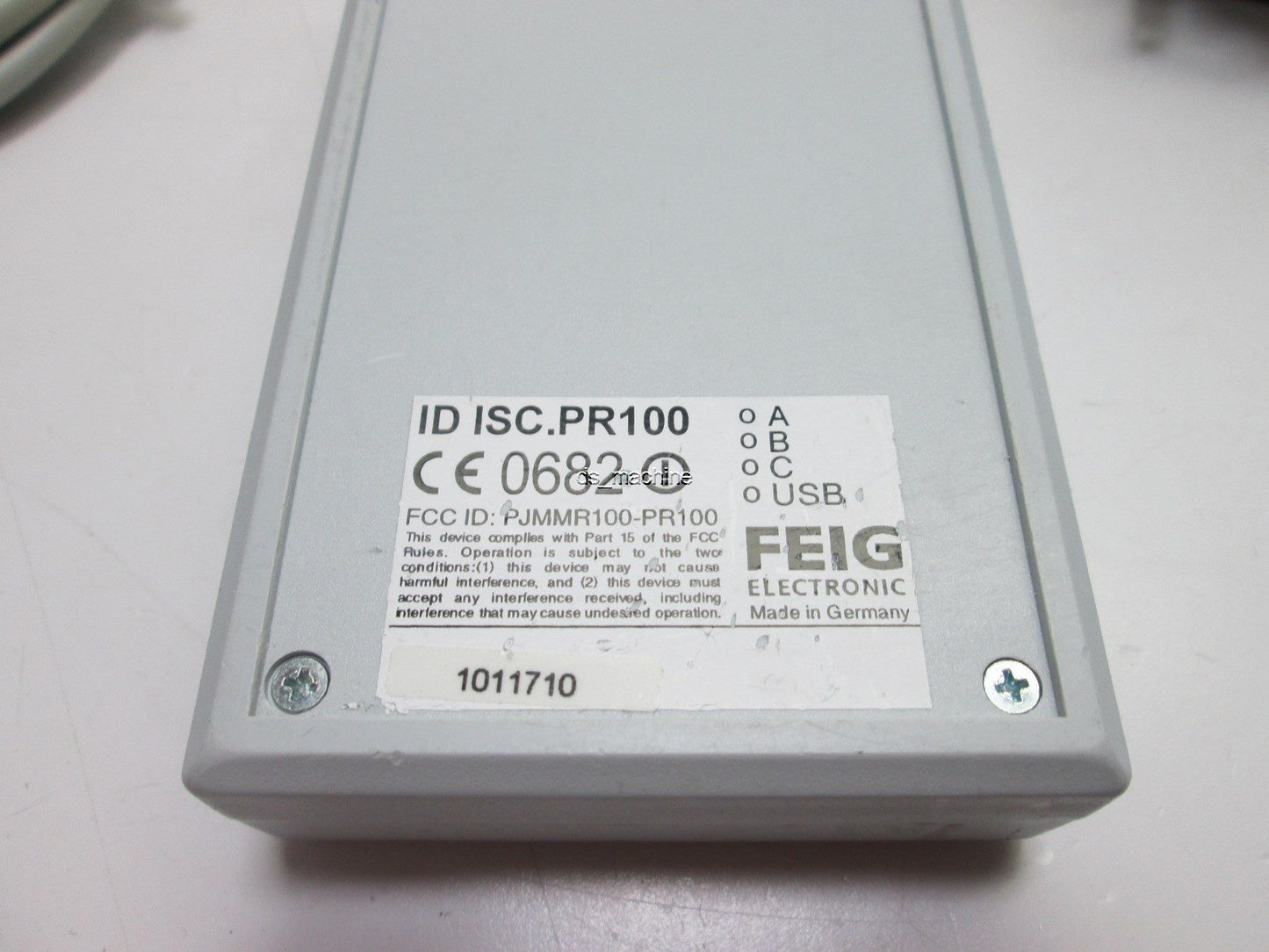 Used FEIG ID ISC.PR100 Proximity Reader, 12-24VDC 13.56MHz 5VA, 180mm Range, 64kB
